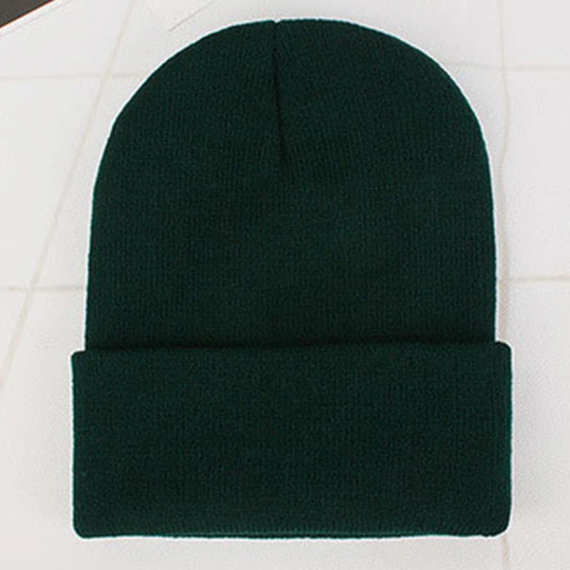 Зимние женские шапки с вышитым логотипом, Новые Вязаные однотонные милые шапки, теплые шапки, женские повседневные Шапки - Цвет: Армейский зеленый