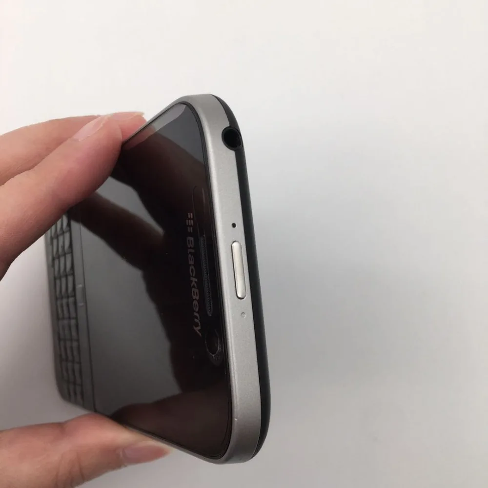 BlackBerry Classic Q20 Refurbsihed-Original Q20 Phone Dual core 2GB RAM 16GB ROM 8MP Camera Free Shipping iphone 12 refurbished