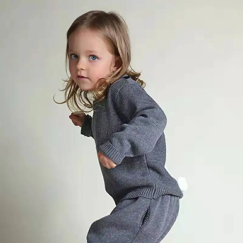Осенне-зимние свитера для девочек и мальчиков; вязаный свитер для малышей с милым кроликом; От 1 до 5 лет Одежда с рисунком кролика для маленьких девочек; свитер для малышей