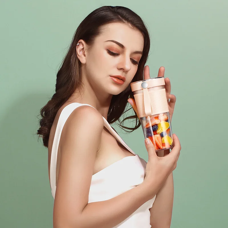 

Portable Juicer Cup Mini Home Juice Extractor Electric Multi-functional Juice Machine Small Appliances Gift Juicer Cup