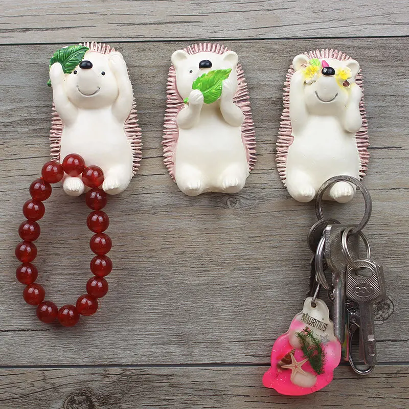 Cartoon Hedgehog Toothbrush Holder Rack Resin Animal Shape Wall Mount Bathroom Toothbrush Stand Organize Storage Hook