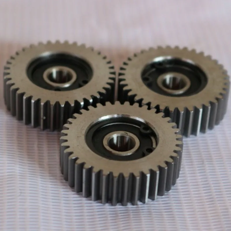 Шестерни 38 зубьев. Металлические шестерёнки диаметр 70. Шестерни 38 зубьев. Шестерни 38 зубьев. Шестерня для мясорубки vitek 3633.