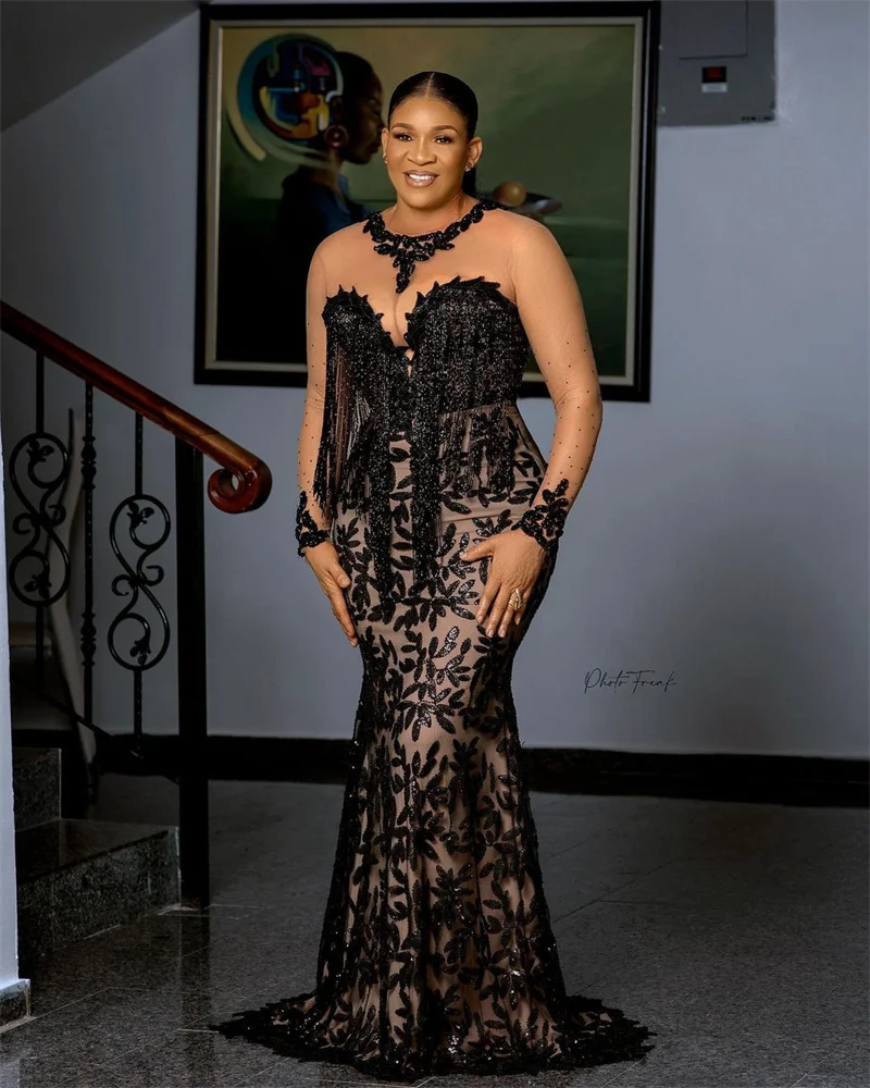 

Plus Size Black Evening Dress Lace Appliques O Neck Long Sleeves Prom Gowns Tassel Sequins Party Dresses Custom Made