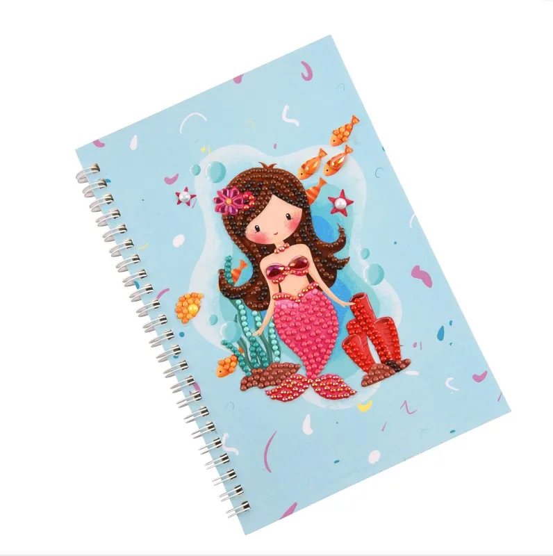 2021 Factory hot Christmas sale wholesale diamond painting small notebook A5 size 60 pages 