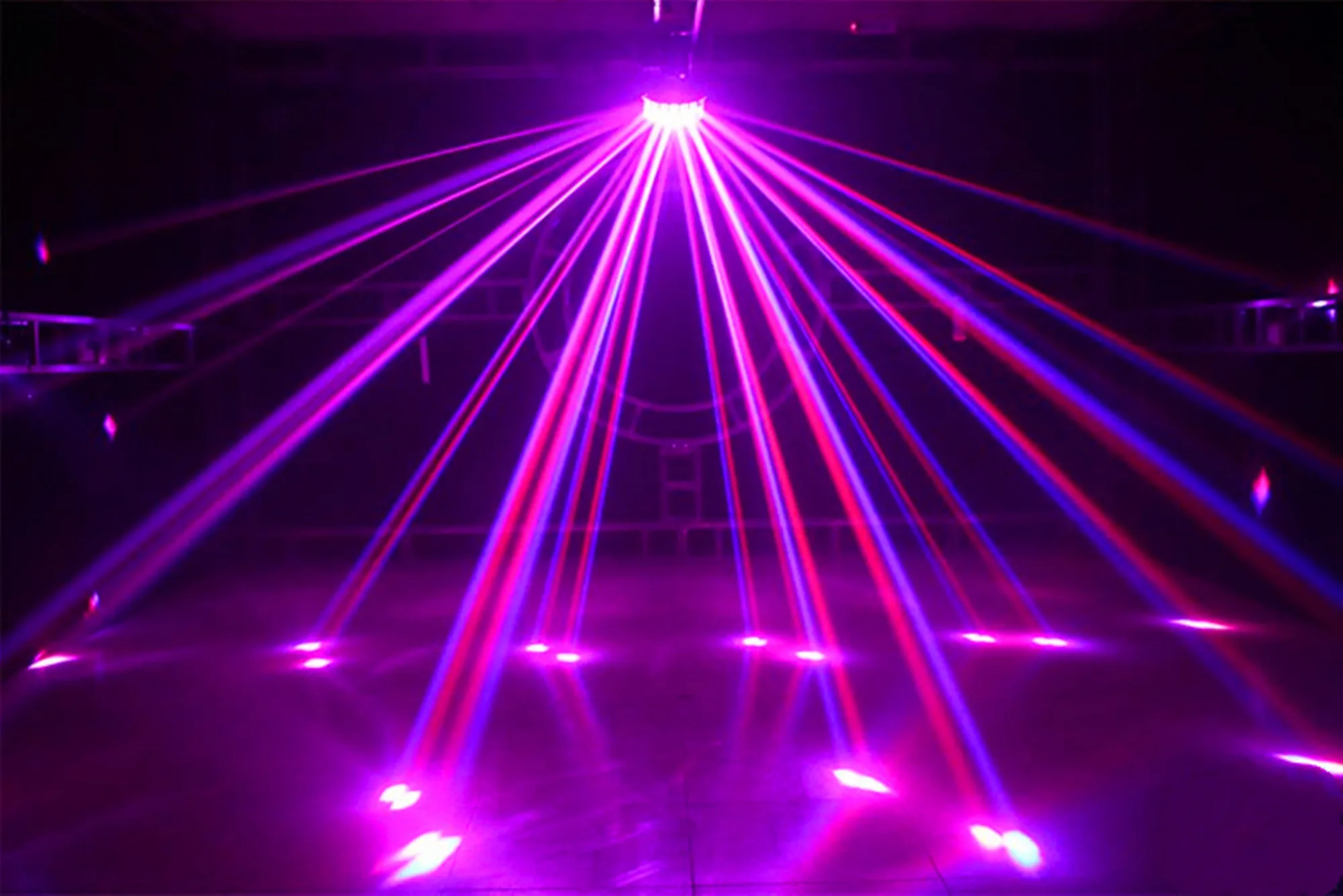 Фурия светодиодный escenario efecto haz luces aleación де бразильской компании двойной efecto mariposa iluminación прямые Дискотека ночной клуб escenario profe