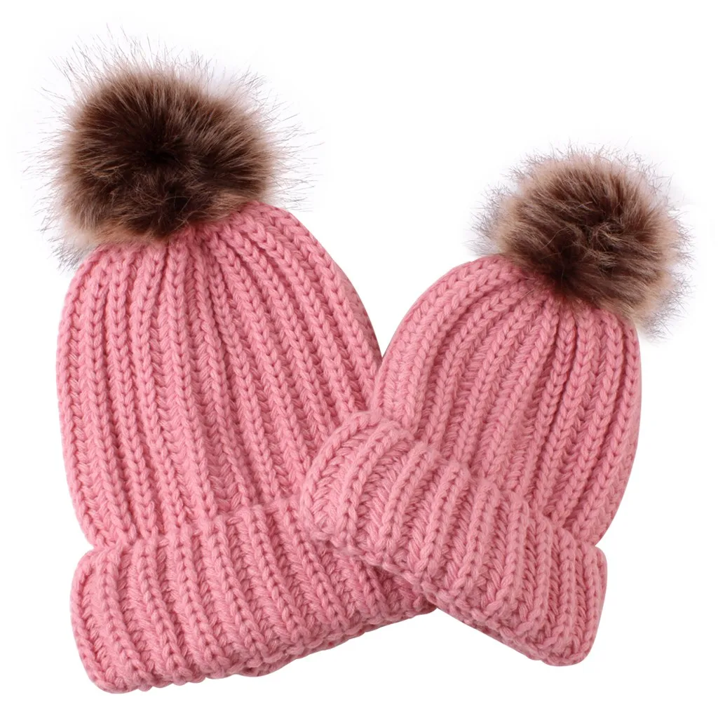 1 комплект; шапки для мамы и ребенка; коллекция года; Модная брендовая зимняя вязаная теплая шапка; женские меховые шапки с помпоном для девочек; однотонные Семейные шапки - Цвет: Pink 2