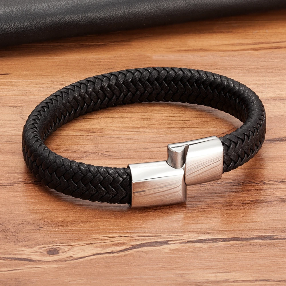 Classic And Timeless 3 Color Stainless Steel Button Men’s Leather Bracelet 6 Color Selection Luxury Gift DIY Size Carved Logo