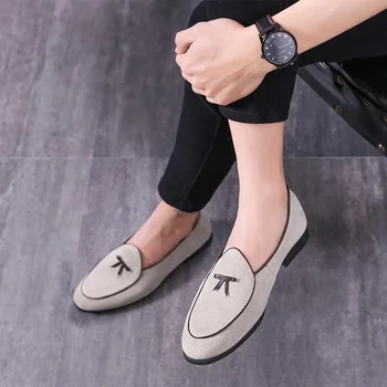 

Men Suede Leather Shoes Flat Shoes Pendant Slip-on Driver Shoes Loafers Casual Moccasins Shoes
