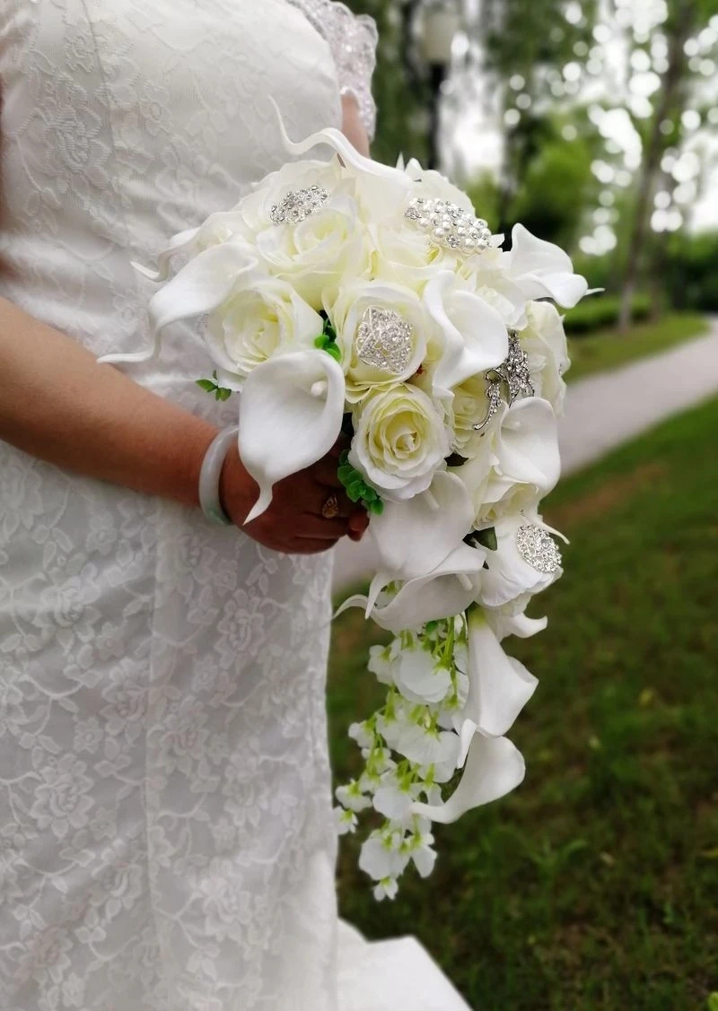 Bouquet Waterfall White Wedding Bouquets wedding bouquets wedding flower decoration Artificial Pearls Crystal Rhinestone