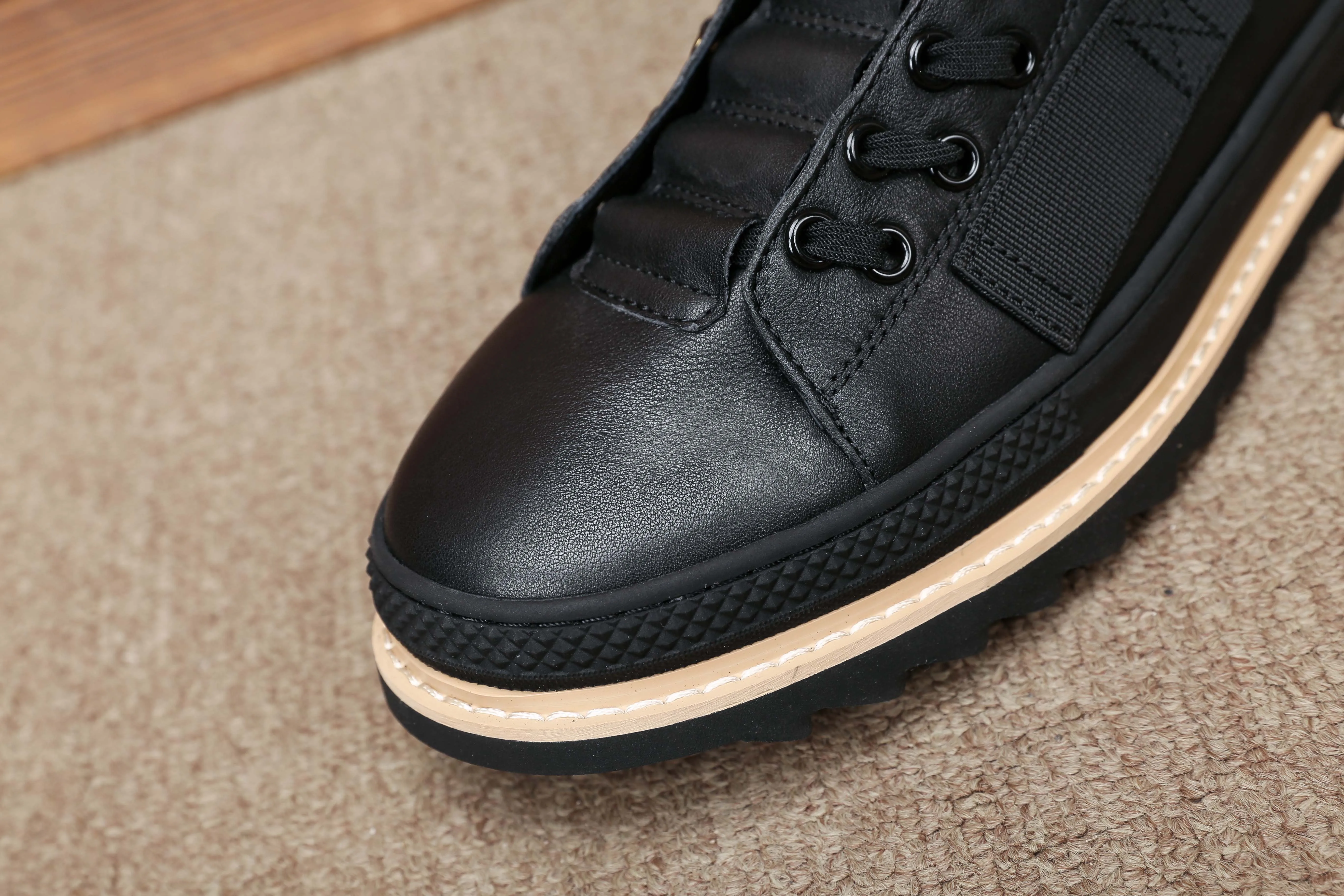 Модные осенние дышащие мужские ботинки из натуральной кожи; высокие рабочие ботинки; черные рыцарские мужские ботинки на шнуровке; Chaussure Hiver Homme