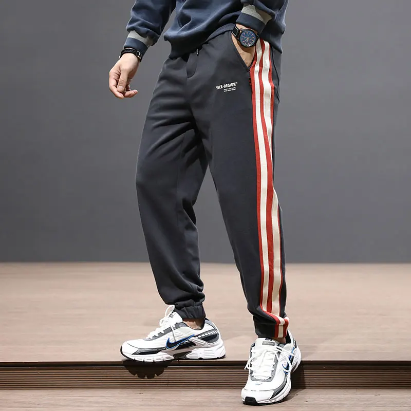 

Fashion Streetwear Men Jeans Loose Fit Black Gray Slack Bottom Casual Harem Pants Red Stripe Designer Hip Hop Joggers Pants Men
