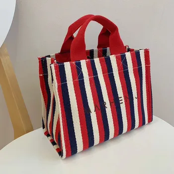 

2020 New Designer Brand Small Square Bag Commuter Canvas Bag Female Handbag Shoulder Messenger Bag Casual Channel Handbags CC GG