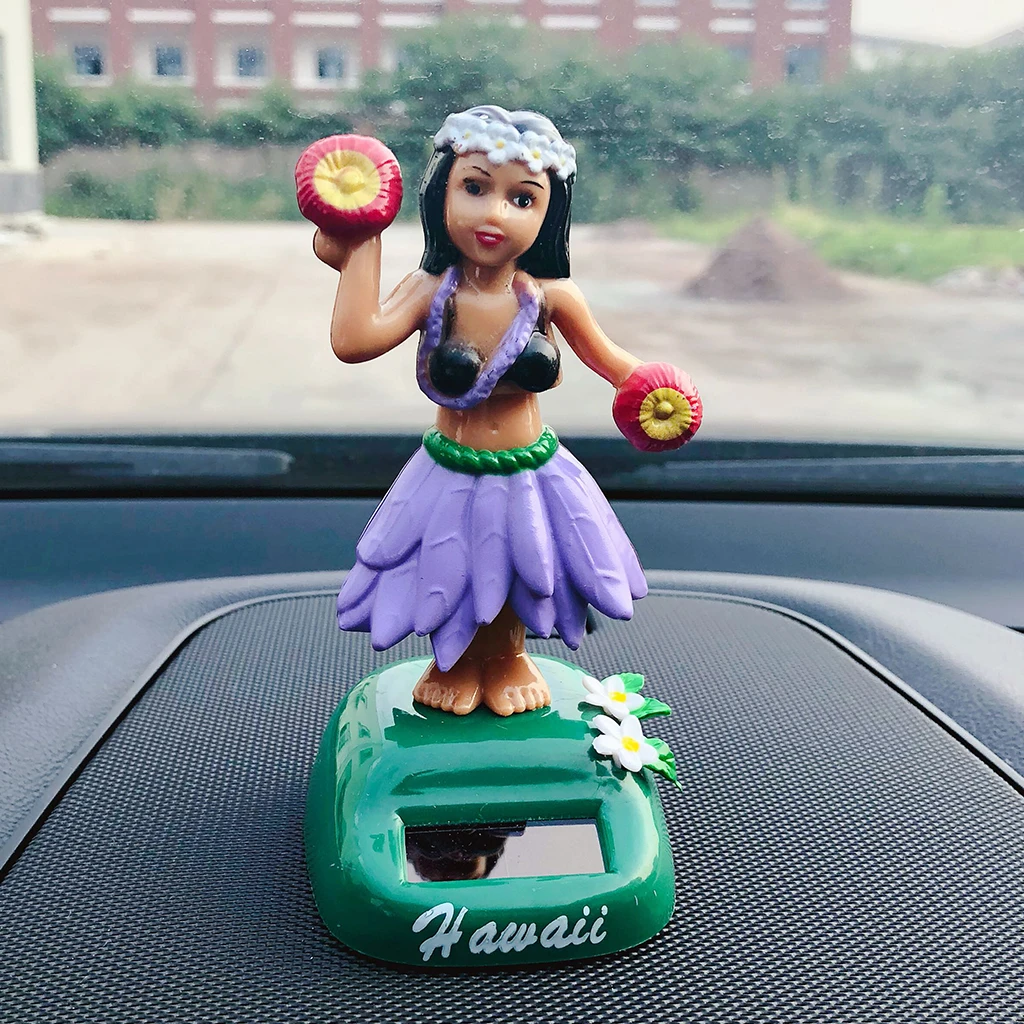 LULU PARTY GIRL SOLAR POWER HEAD BOBBING CAR DASHBOARD, 58 OFF