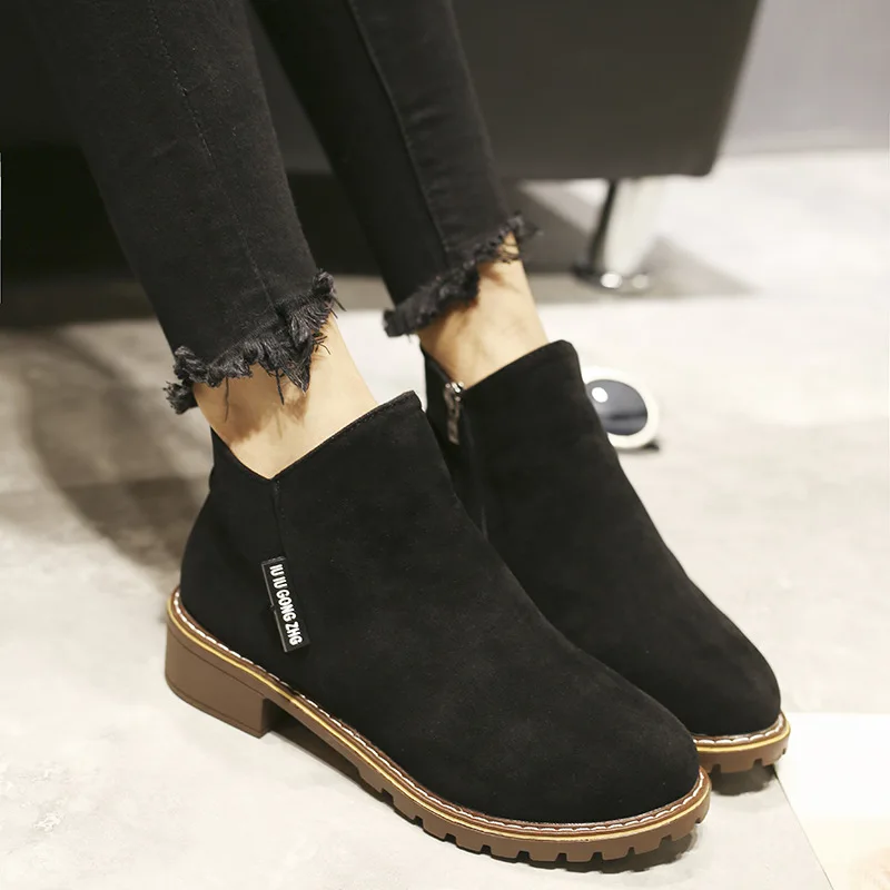 New Autumn and Winter Boots Women's Classic Zipper Shoes Snow Boots Ankle Boots Flat Bottom Women's Motorcycle Boots Mujer