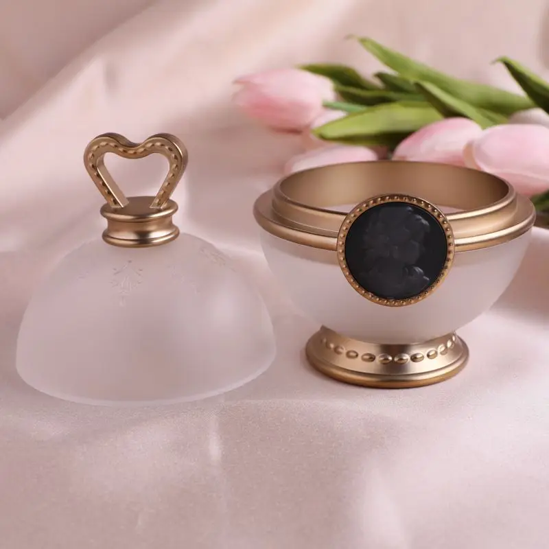 Les Merveilleuses LADUREE POT FOR FACE Blush _ 1 (2)