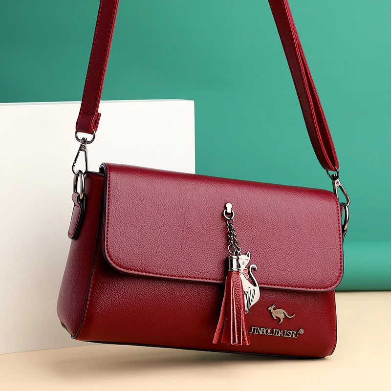 

Women Quality Leather Pure Color Shoulder Messenger Bag Trendy Cat Pendant Designer Handbag Female Retro Elegant Crossbody Bags