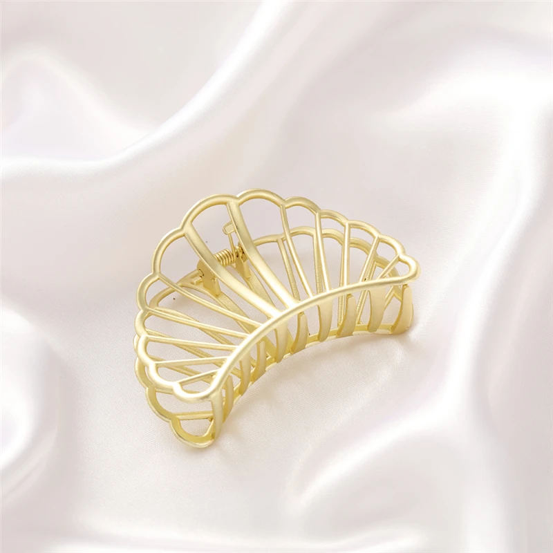 hair clips for long hair 2021 New Women Elegant Gold Hollow Geometric Metal Hair Claw Vintage Hair Clips Headband Hairpin Hair Crab Hair Accessories elastic headbands for women