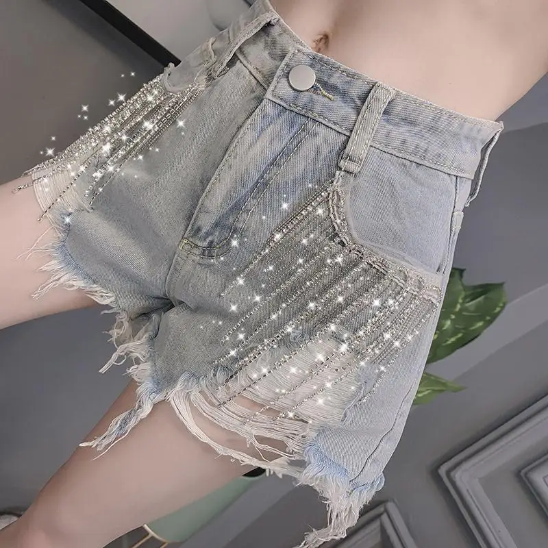 Beaded Tasseled Hot Pants 2021 Female Fashion Summer Cool Women Denim Booty Shorts High Waists Fur-Lined Leg-Openings Sexy Short golf shorts