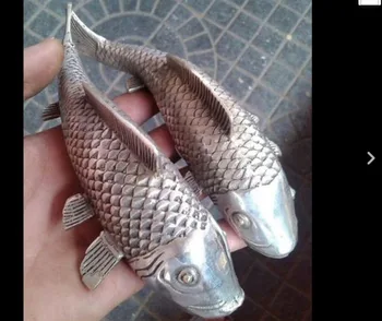 

zhmui88002841010++2pc Folk Tibetan Silver carvings a auspicious lifelike Wealth fish statue