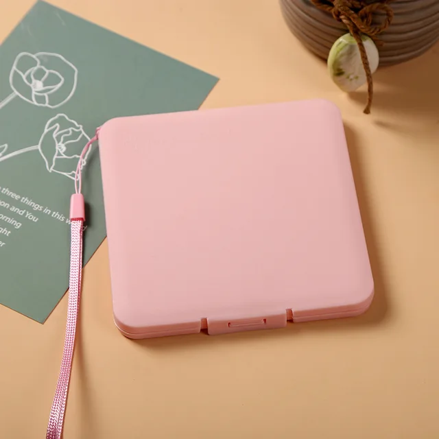 2021 Matte KN95 Save Mask Holder Temporary Storage Flip Cover Dust-proof Portable Outdoor Disposable Mask Storage Box Organizer Pink