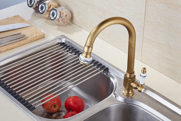 Single Cold Faucet Antique Brushed Brass Tap Basin Sink Faucet 360 Swivel Kitchen Water Crane farmhouse kitchen sink