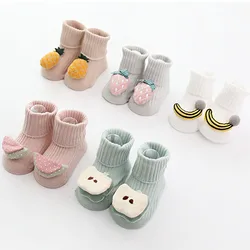 Chaussettes antidérapantes en coton pour bébé, motif de dessin animé de fruits pour nouveau né, chaussettes de sol, automne et hiver, pour enfants, garçon et fille 