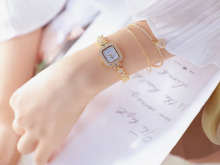 11867702724_381868954