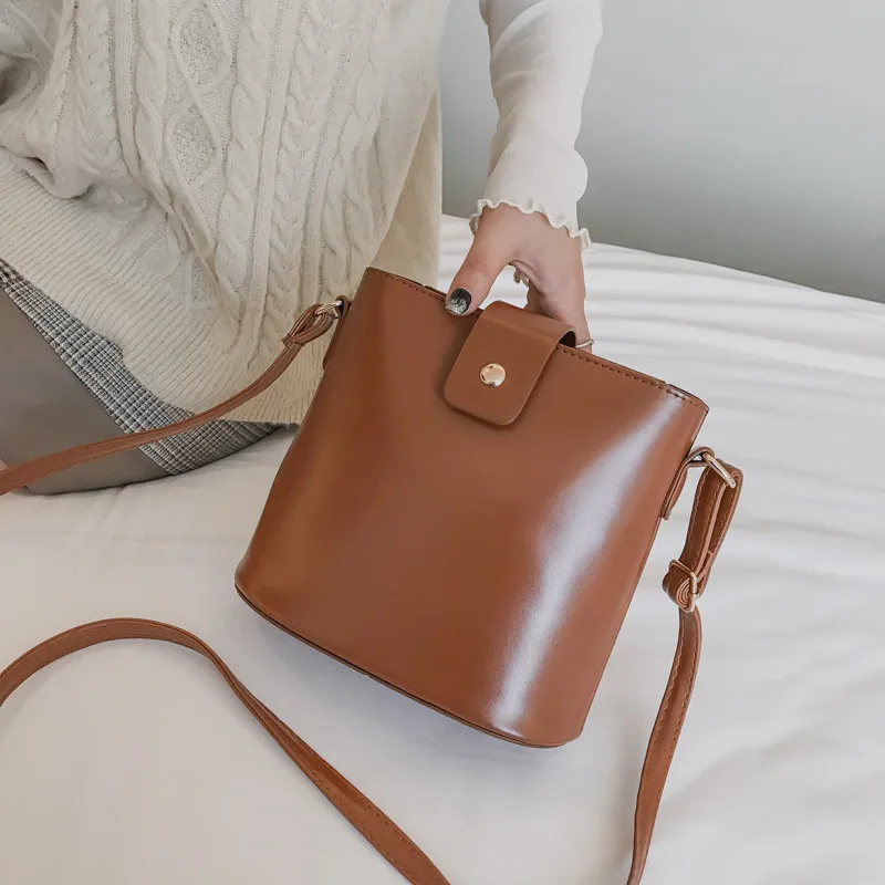 

New Arrival 2019 Spring WOMEN'S Bag Cross-body Bag Retro Fashion Shoulder Bag Hong Kong Style GIRL'S Textured Bucket Bag Fashion
