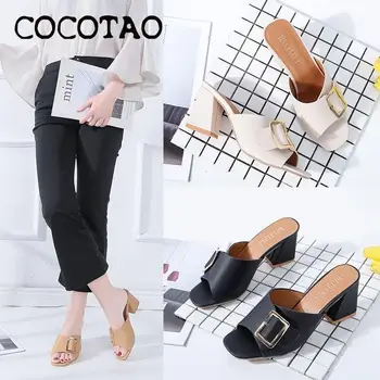 

2020 Summer New Slippers Women Wear Thick Heel Fashion Women's High Heels Korean Version Of The Wild Word Slippers Sandals