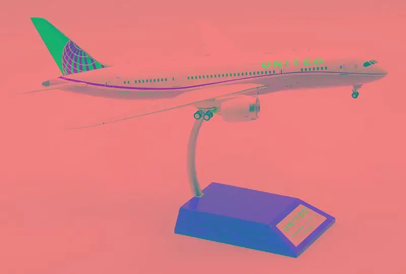 Inflight Юнайтед Эйрлайнз Боинг B787-8 N26906 1/200 литая модель самолета
