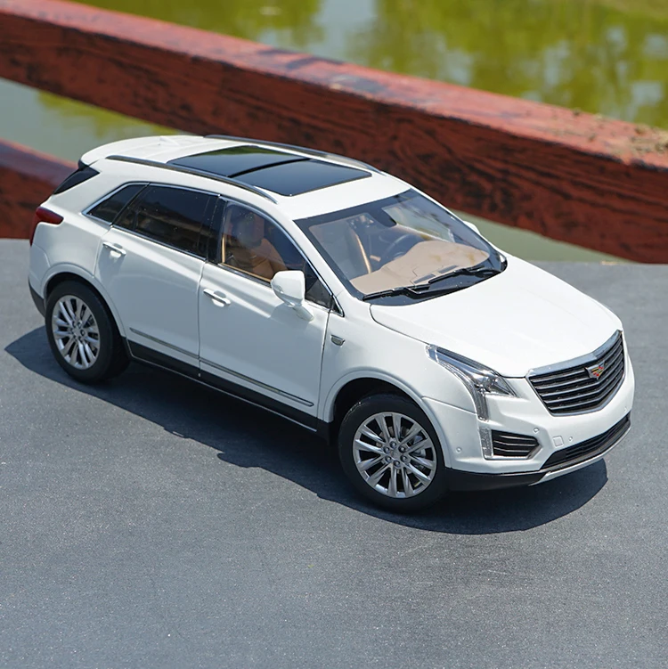 Высококачественная модель сплава 1:18 Cadillac XT5, металлическая модель эвакуатора для внедорожников, Изысканные Подарки