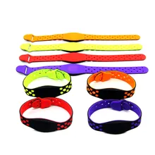 1 шт. 125 кГц EM4100 TK4100 идентификационные бирки Читайте только в том случае, Регулируемый силиконовый Водонепроницаемый RFID Браслет Брелок для ключей маркер ремешок