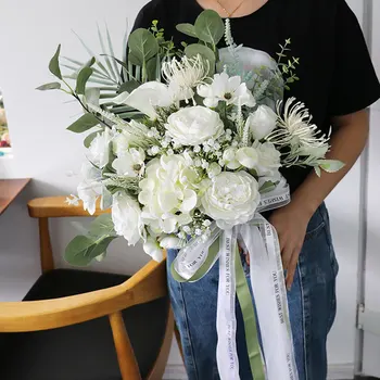 

1Pcs Exquisite Silk Lifelike Nordic Style Hand Tied Bouquet Bride Flower Bouquet Bridal Hold Flower for Wedding Bride Bridesmaid