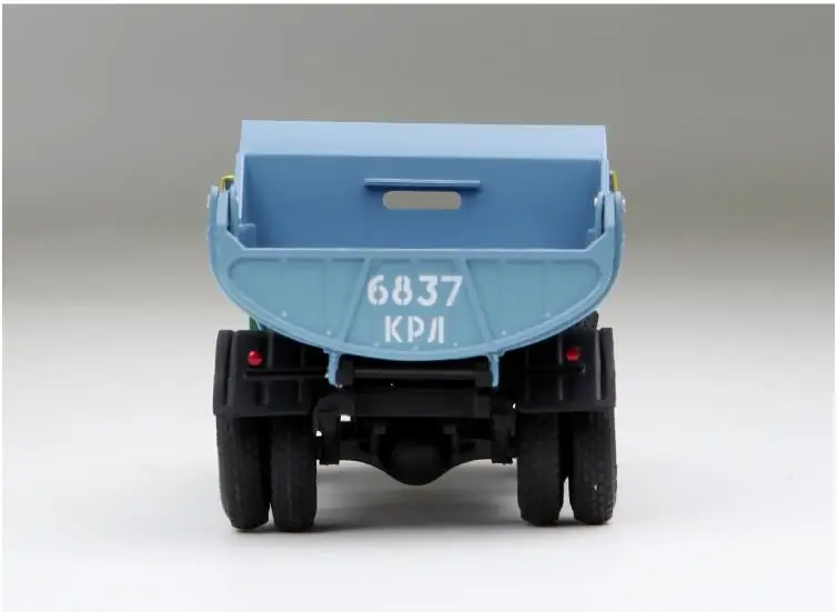 1:43 модель самосвала из сплава ZIL555 автомобиля с высокой симуляцией скольжения