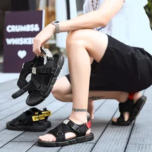 Новые летние Стиль мужские сандалии лист с перфорацией поверхность большой Размеры с толстым дном женские сандалии на липучке корейско-Стиль универсальная мужская обувь