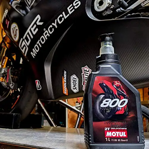 MOTUL 800 2T FL ROAD RACING, Bottle of 1 Litre