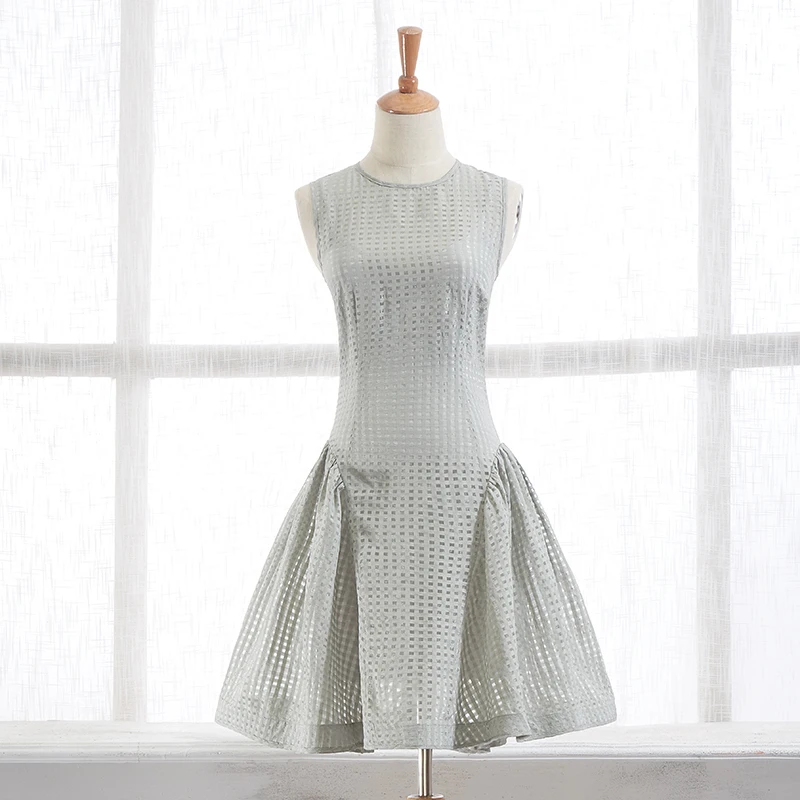 

YIGELILA Women Casual Dress Summer O-neck Sleeveless Slim Solid Knee-length A-line Dress 611520