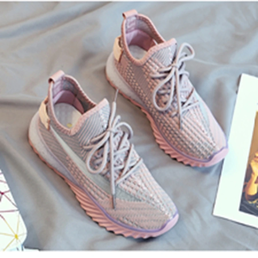 Г. verano nuevos zapatos de mujer tejidos voladores modelos de explosión salvaje moda Zapatos de coco zapatos planos de aprend