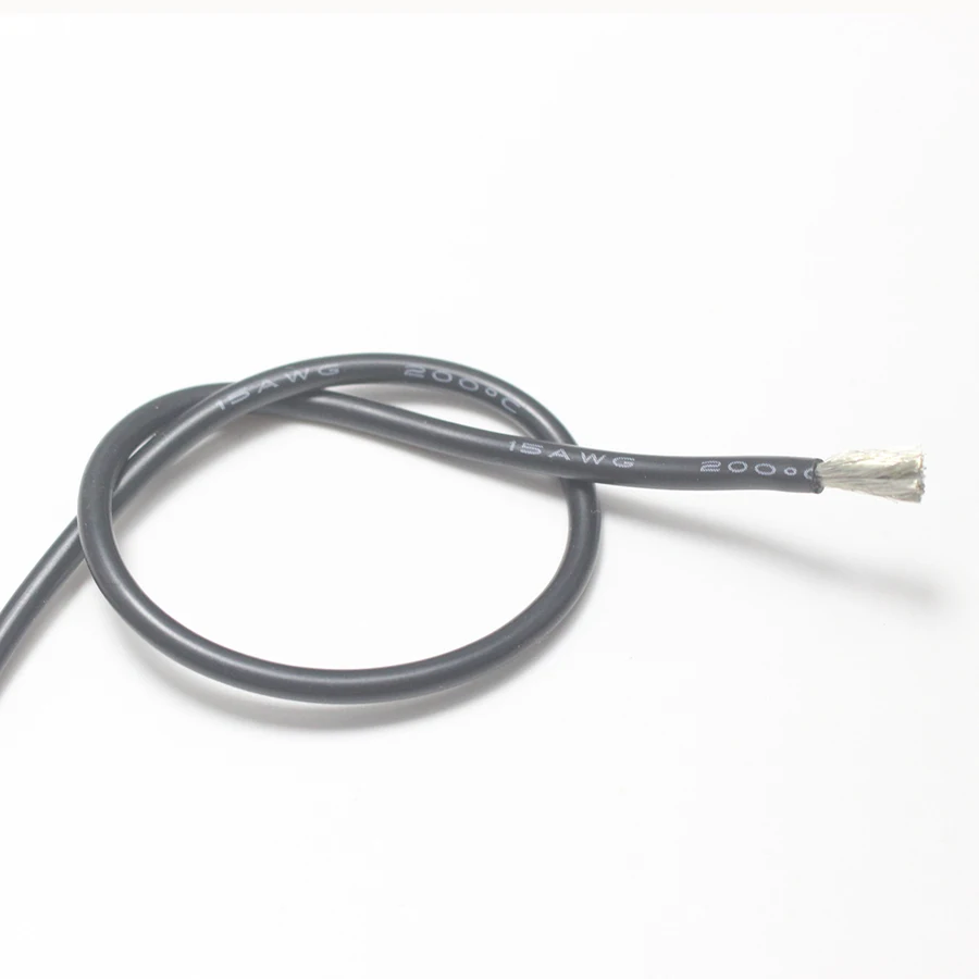 Câble silicone noir de 5 mètres pour batterie RC, utilisable avec chargeur de modélisme.