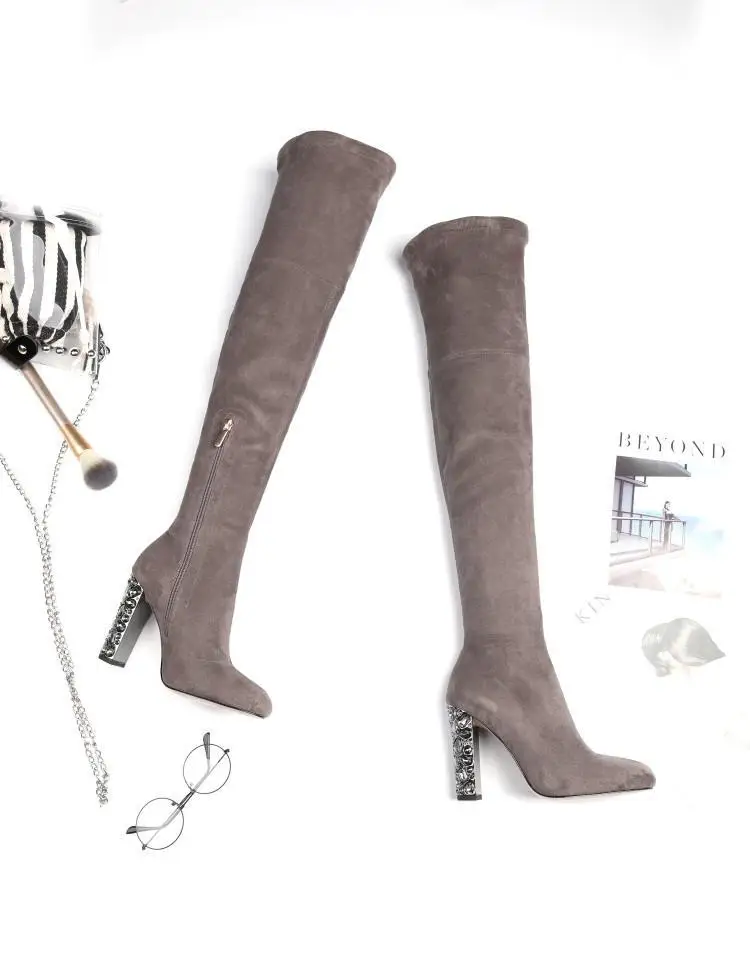 Chaussures femme/черные кожаные женские сапоги выше колена на высоком каблуке с кристаллами, на молнии, с острым носком, с высоким тонким голенищем, зимняя обувь