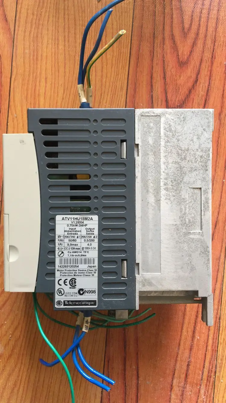 Servo drive ATV11HU18M2A, используется 90% ВНЕШНИЙ ВИД, 3 месяца гарантии