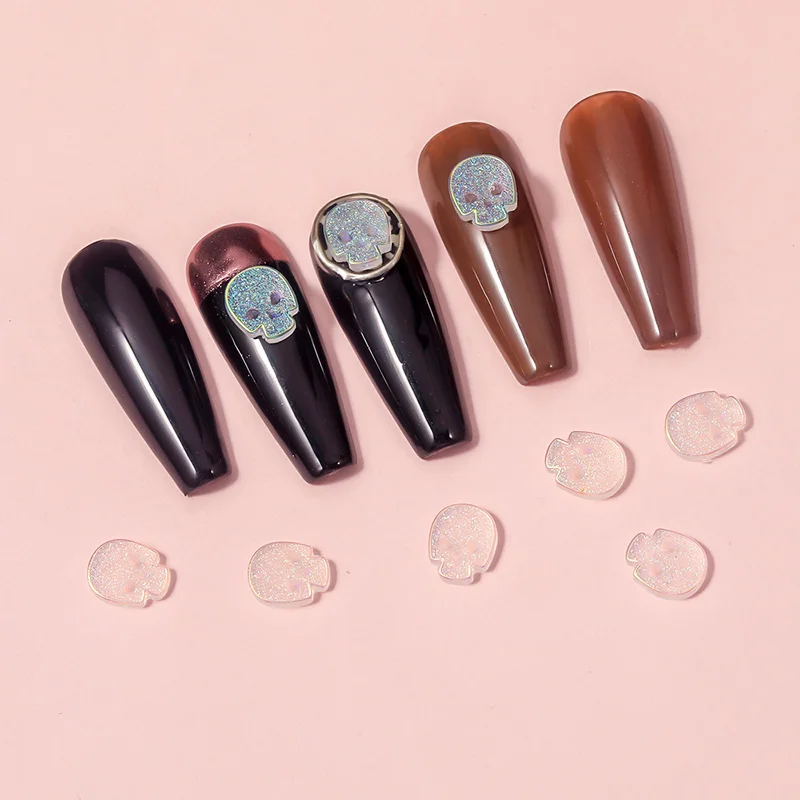 

10pcs/pack Phnom Penh Skull 3d Nail Decoration Rhinestone Halloween Nail Art Aurora Flash Jewelry DIY Craft Accessories