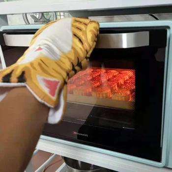 3D Cartoon Kitty Paw Oven Mitts Gloves 4