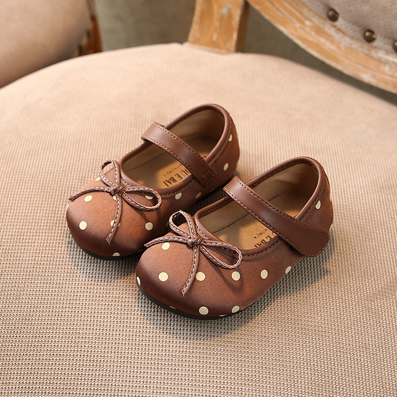 Kids Bsby Girls First Walkers Lovely Leather Single Shoes with Dot Print Flat Casual Shoes 2020 New DesignS X458