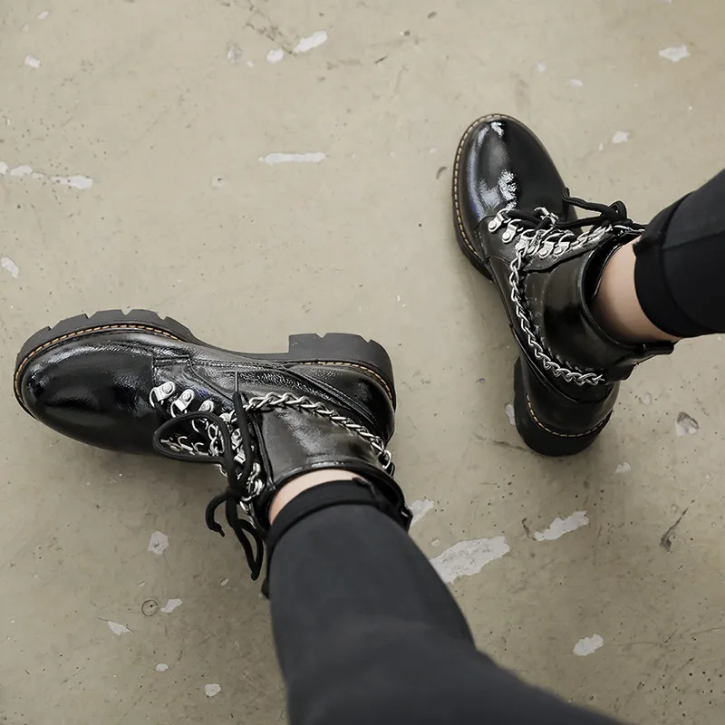 YMECHIC ботинки на шнуровке в готическом и панк стиле; женская обувь на высоком квадратном каблуке с цепочками и перекрестными ремешками; Черная готическая обувь на платформе в стиле рок и милитари