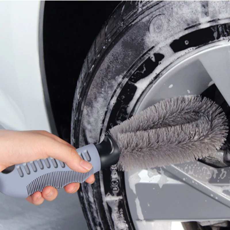 

Car tire cleaning brush for Mazda 2 5 8 Mazda 3 Axela Mazda 6 Atenza CX-3 CX-4 CX-5 CX5 CX-7