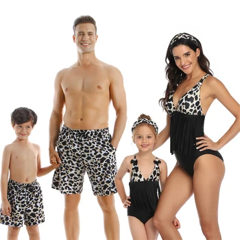 

Leopard Swimsuit Family Matching Outfits Look Mother Daughter Swimwear Mommy and Me Bikini Dress Clothes Father Son SwimShorts