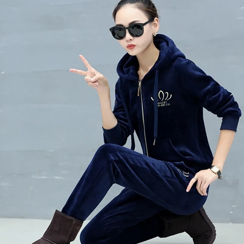 conew_4957967353_1855363384_conew1