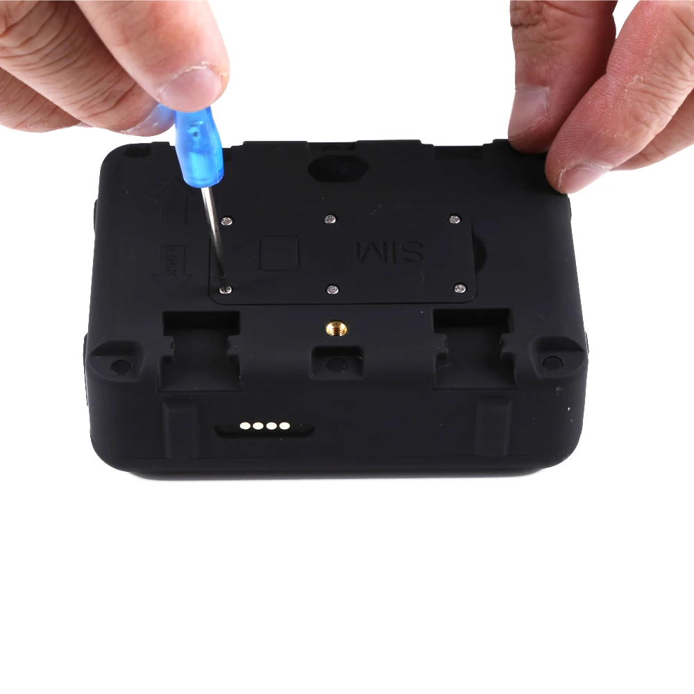 RF-V44 4G LTE GPS Track Device Solar Power Real Time Positioning Cut Off Fuel Remotely Mini GPS GSM Tracker with Option Holder