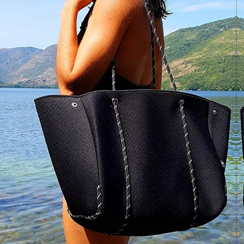 Summer Women Handbag Fasion Hollow Shopping Bag Casual Tote Bag Female Soft Big Size Shoulder Bag